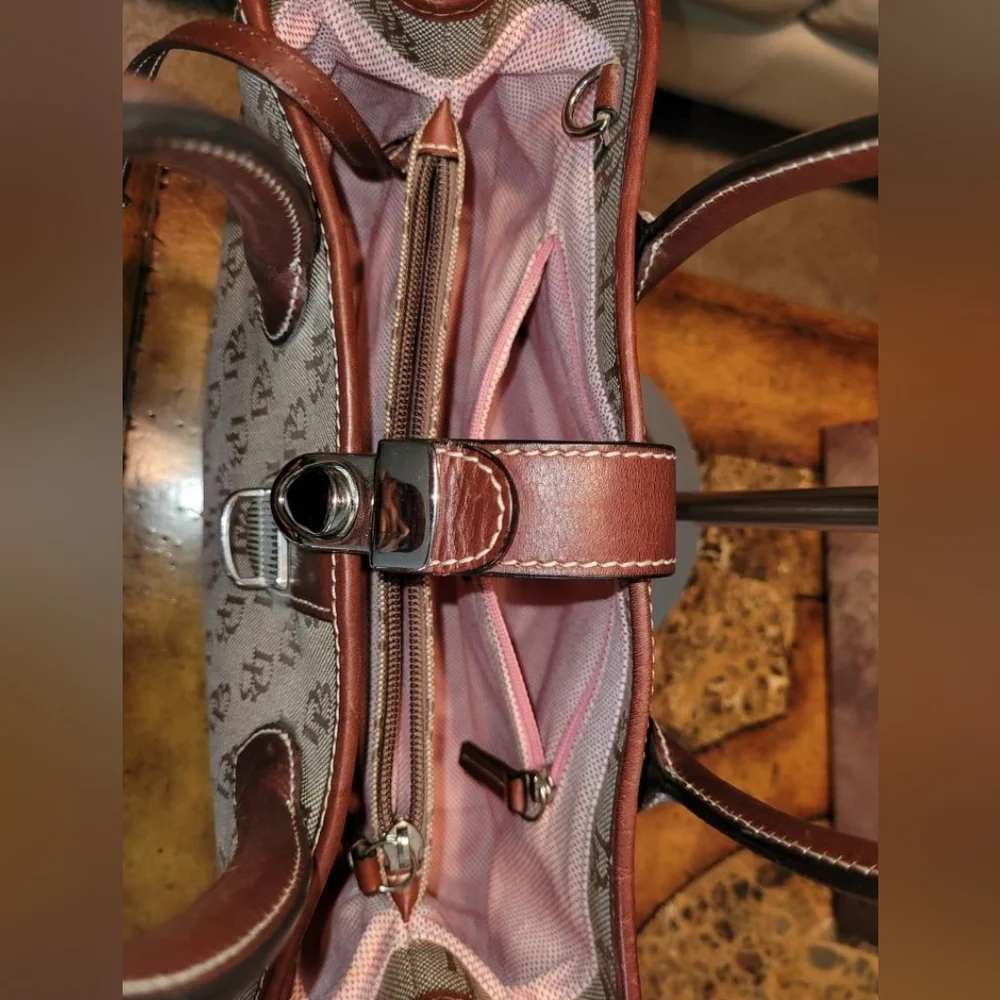 Dooney & Bourke HANDBAG BEIGE - Picture 11 of 13